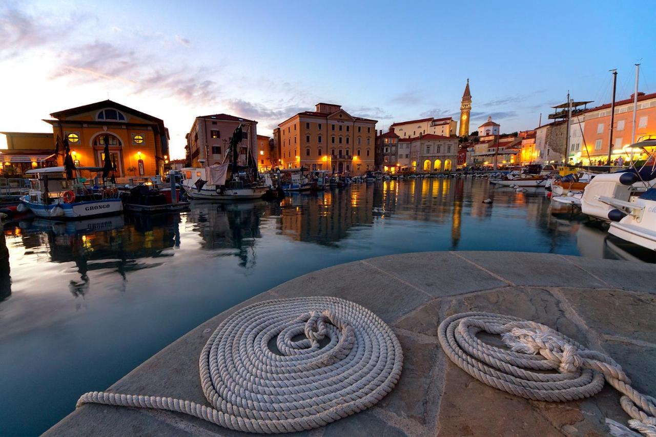 Traditional Piran Studio Exterior photo