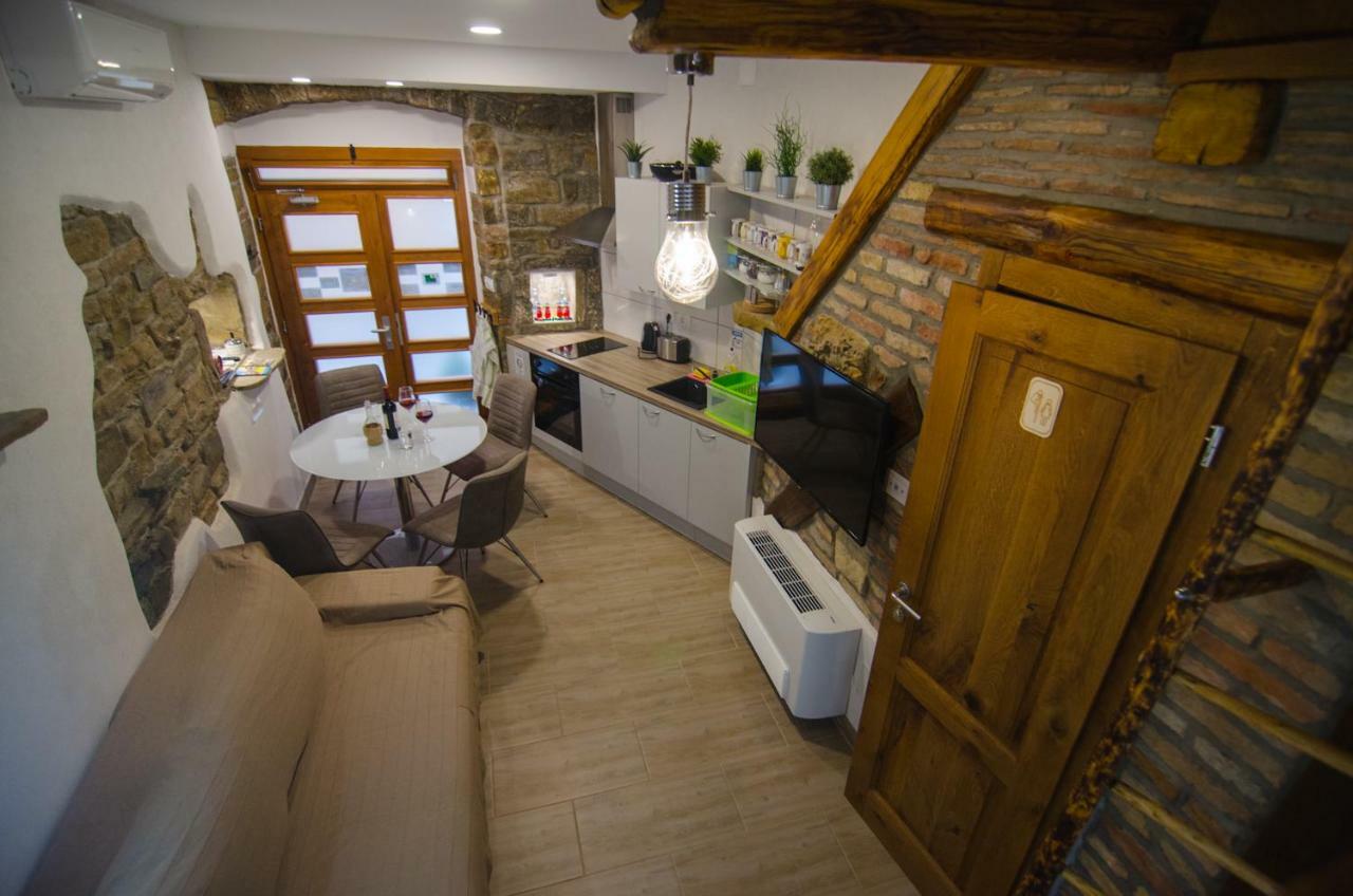 Traditional Piran Studio Exterior photo